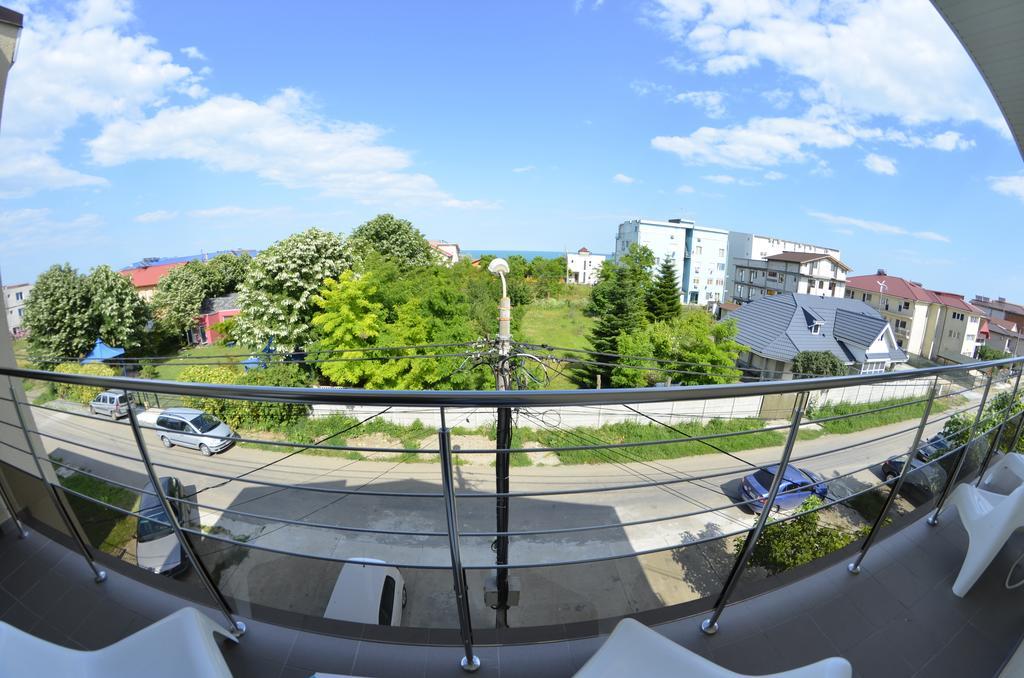 Razvan Holiday Costinesti Ngoại thất bức ảnh